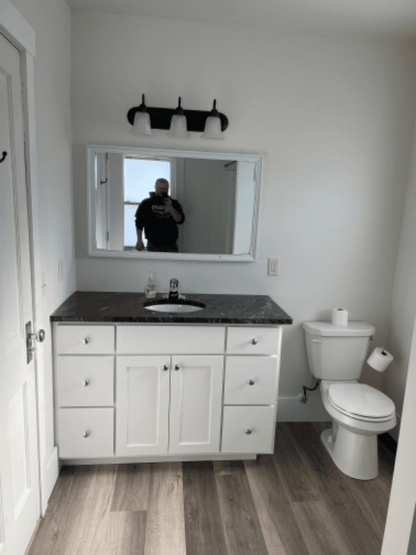 Stoddard House: W583 Ash St