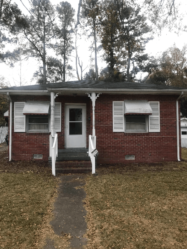 Kinston House: 1010 West Washington Ave