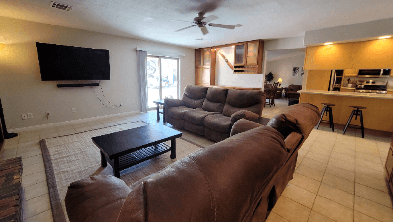 LasVegas Single Room: 1254 Los Meadows Dr.