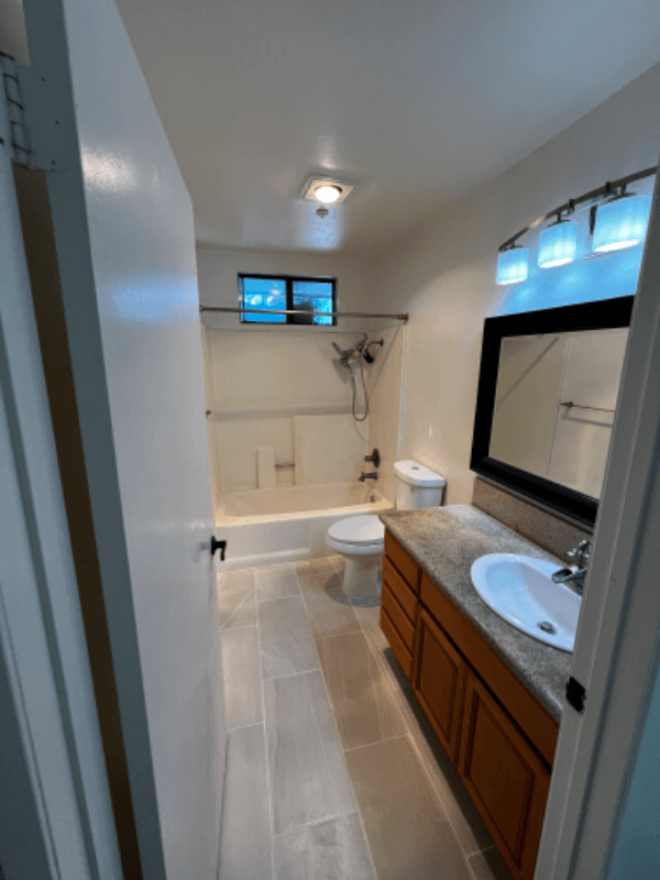Pasadena Condo: 1255 N Los Robles Ave