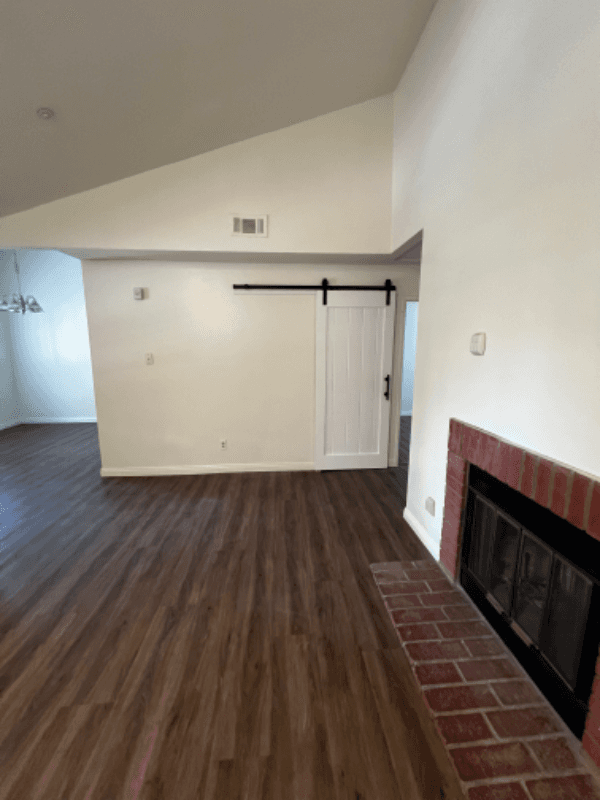 Pasadena Condo: 1255 N Los Robles Ave