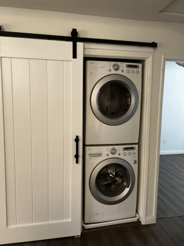 Pasadena Condo: 1255 N Los Robles Ave
