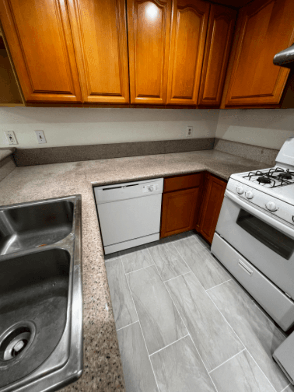 Pasadena Condo: 1255 N Los Robles Ave