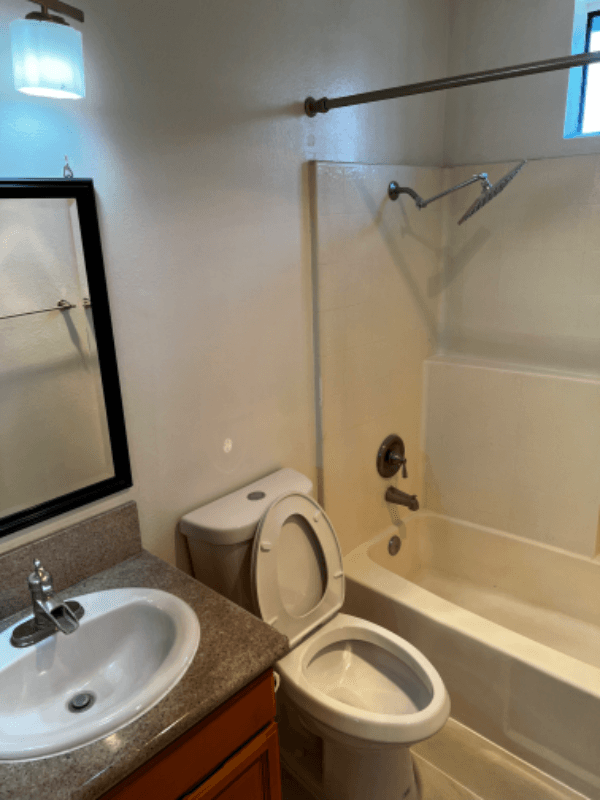 Pasadena Condo: 1255 N Los Robles Ave