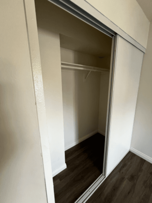 Pasadena Condo: 1255 N Los Robles Ave