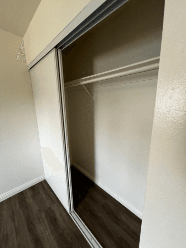 Pasadena Condo: 1255 N Los Robles Ave