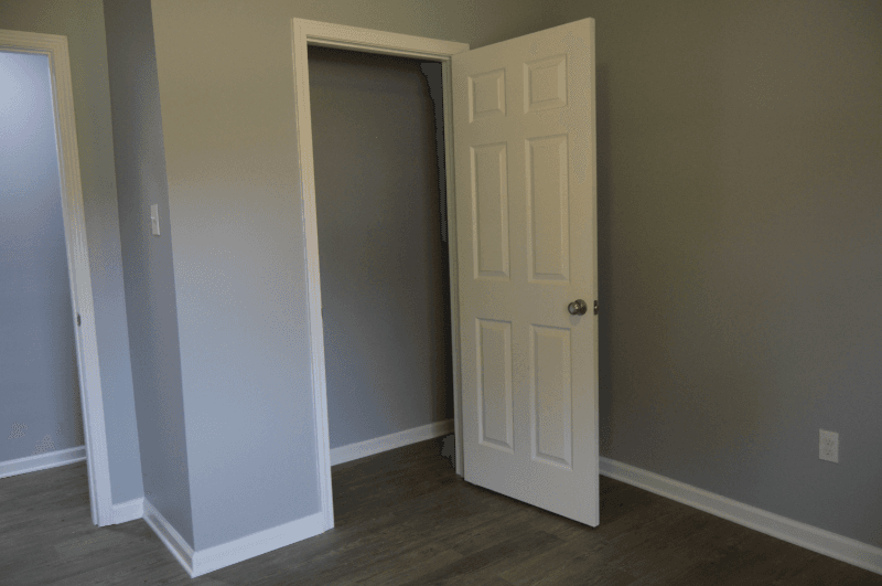 Broussard Apartment: 219 Leon Street