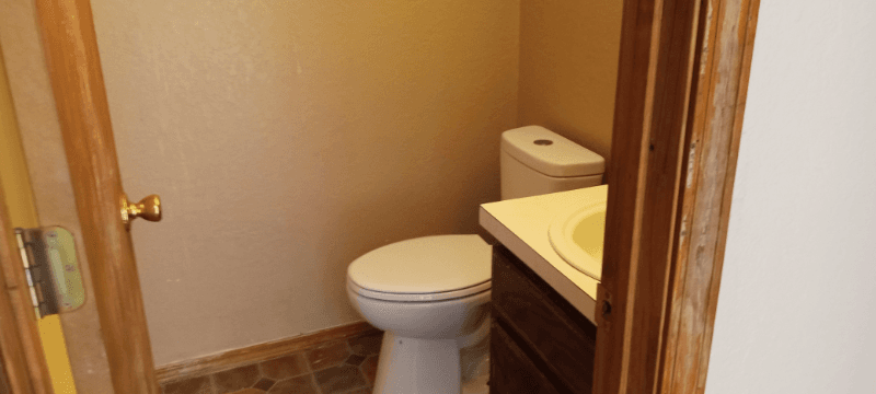 Wilburton Apartment: 902 Cynthia Street