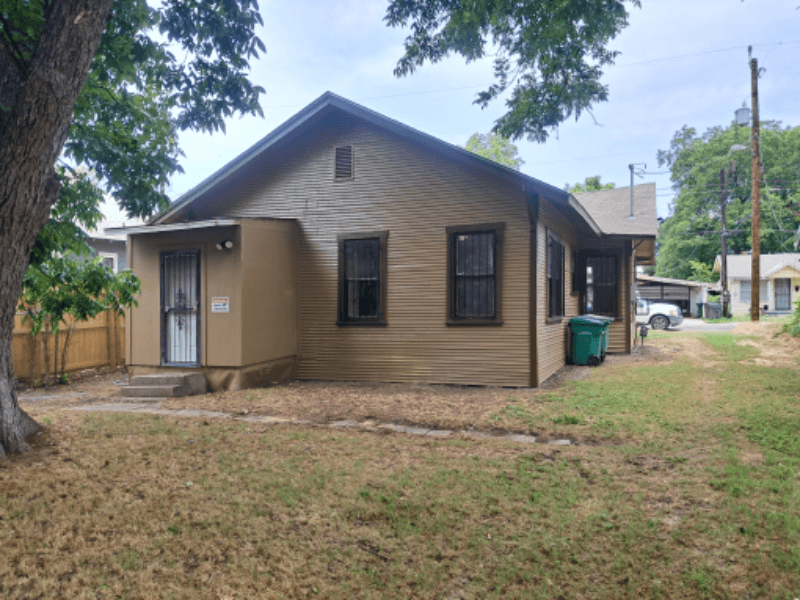 San Antonio House: 414 Gulf