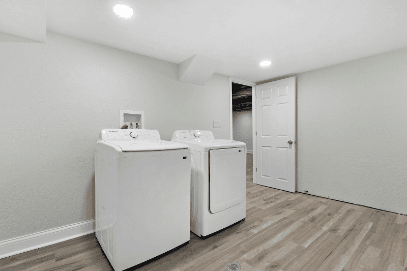 Wauwatosa House: 502 N 68th St