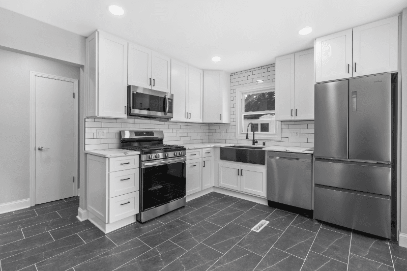 Wauwatosa House: 502 N 68th St