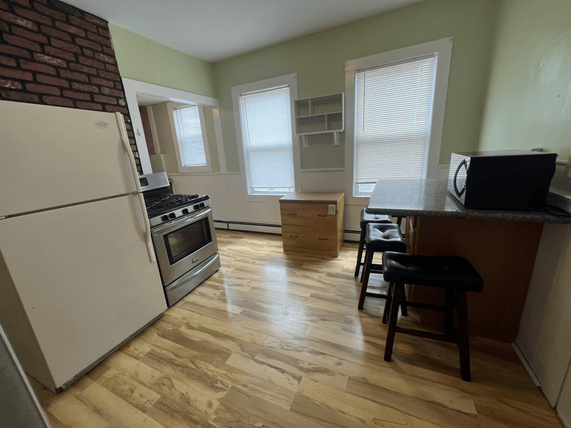 Providence Single Room: 85 Vinton Street