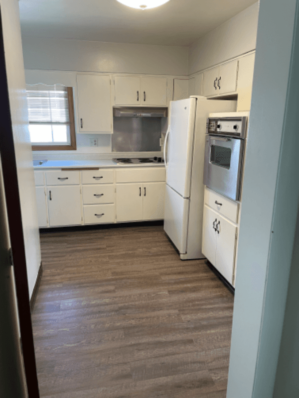 Latrobe Apartment: 522 Chestnut St.