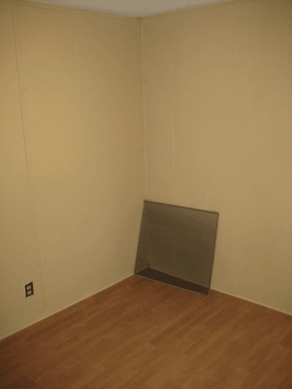 Anniston Apartment: 924 West 49the Street