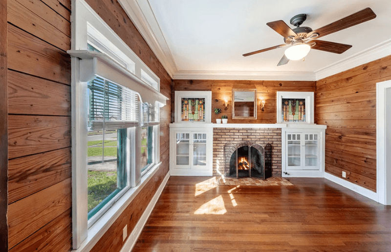 San Antonio House: 331 Avant Ave