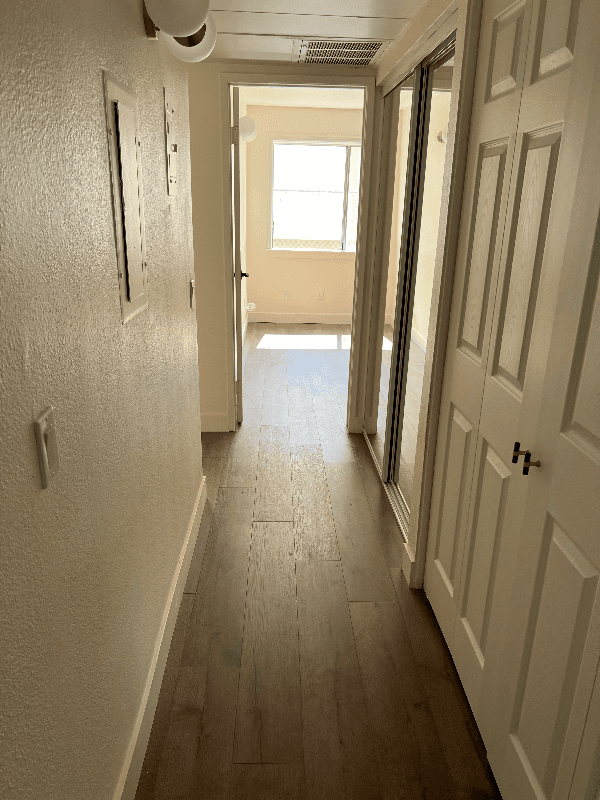 Tarzana House: 18408 Hatteras Street