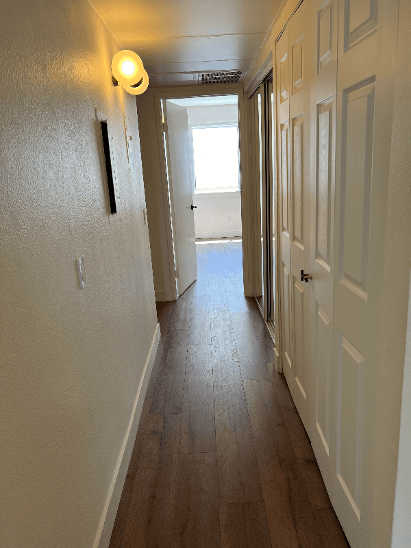 Tarzana House: 18408 Hatteras Street