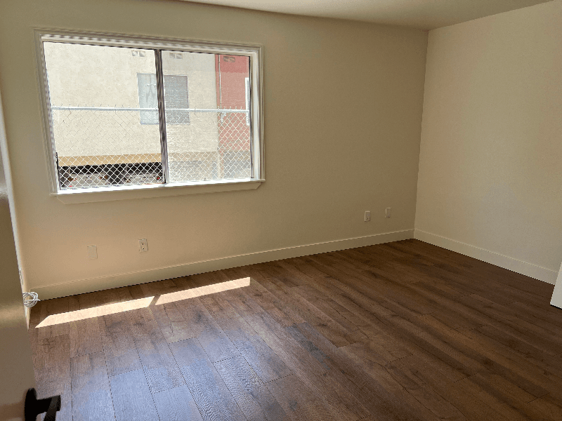 Tarzana House: 18408 Hatteras Street