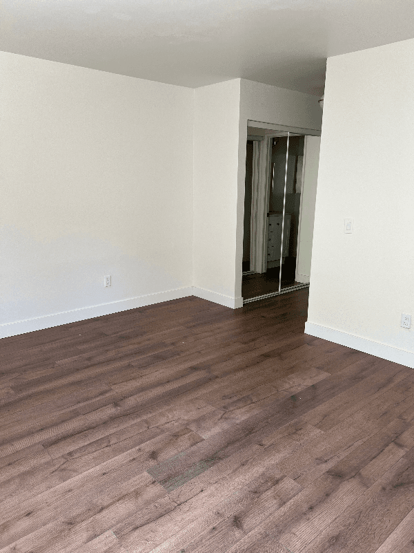 Tarzana House: 18408 Hatteras Street