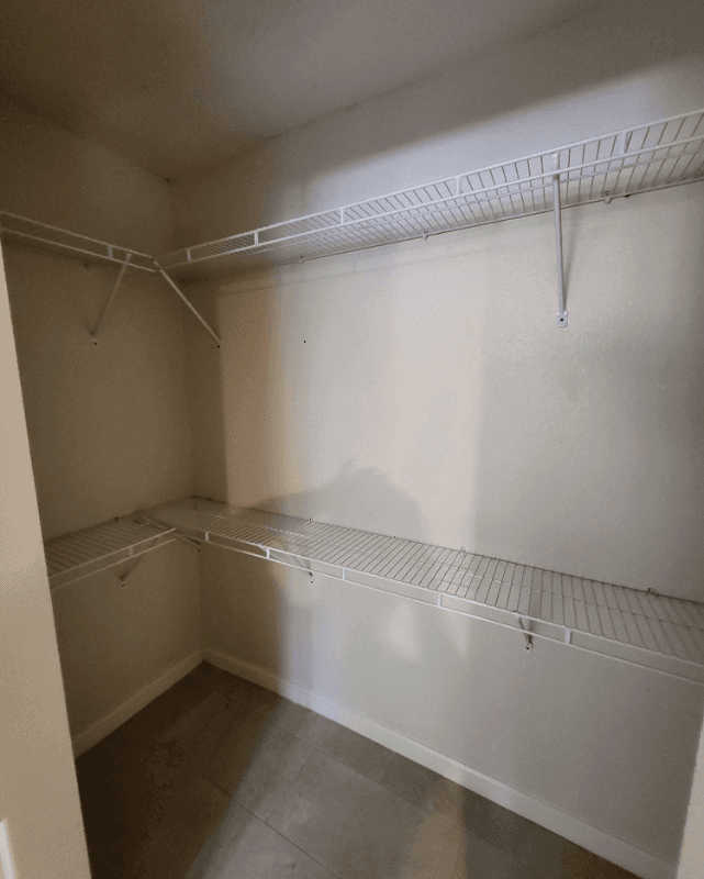 San Antonio House: 118 Esmeralda Dr