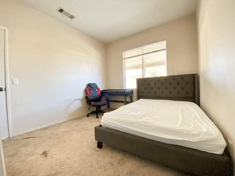 Moreno Valley House: 22271 Summer Holly Ave