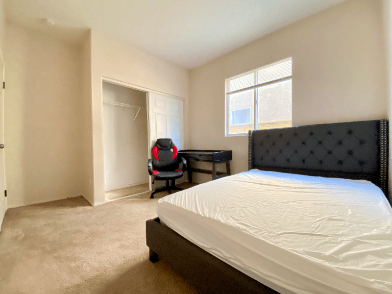 Moreno Valley House: 22271 Summer Holly Ave
