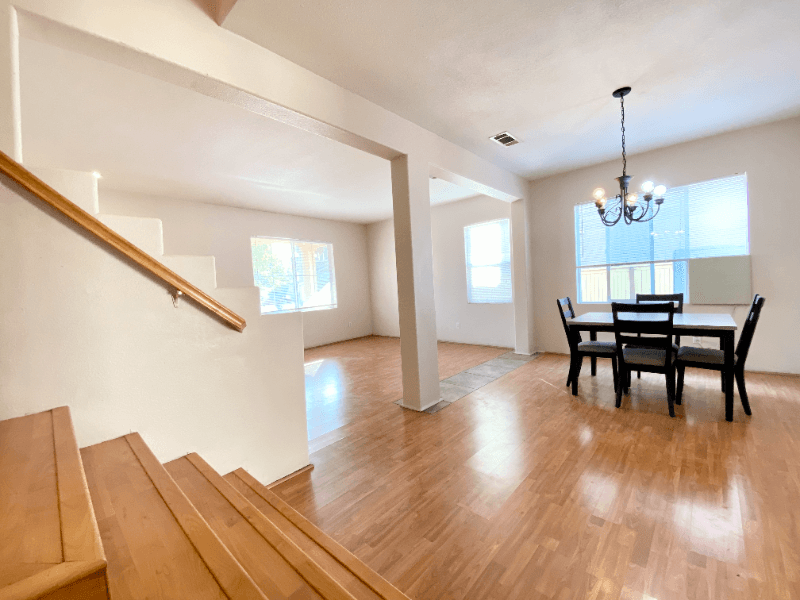 Moreno Valley House: 22271 Summer Holly Ave