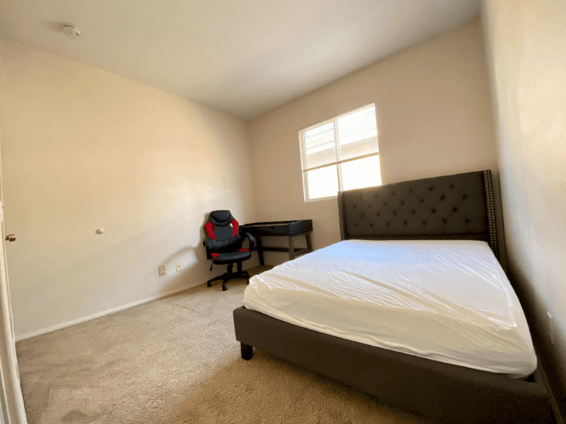 Moreno Valley House: 22271 Summer Holly Ave