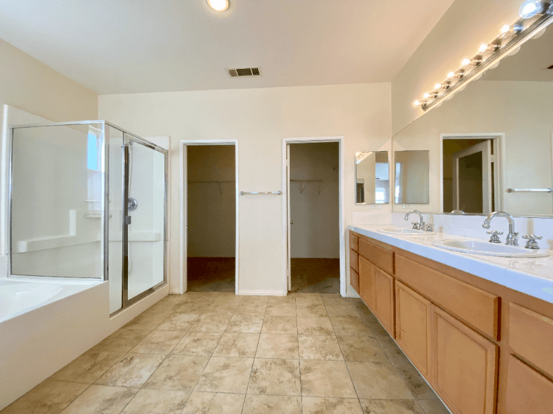 Moreno Valley House: 22271 Summer Holly Ave