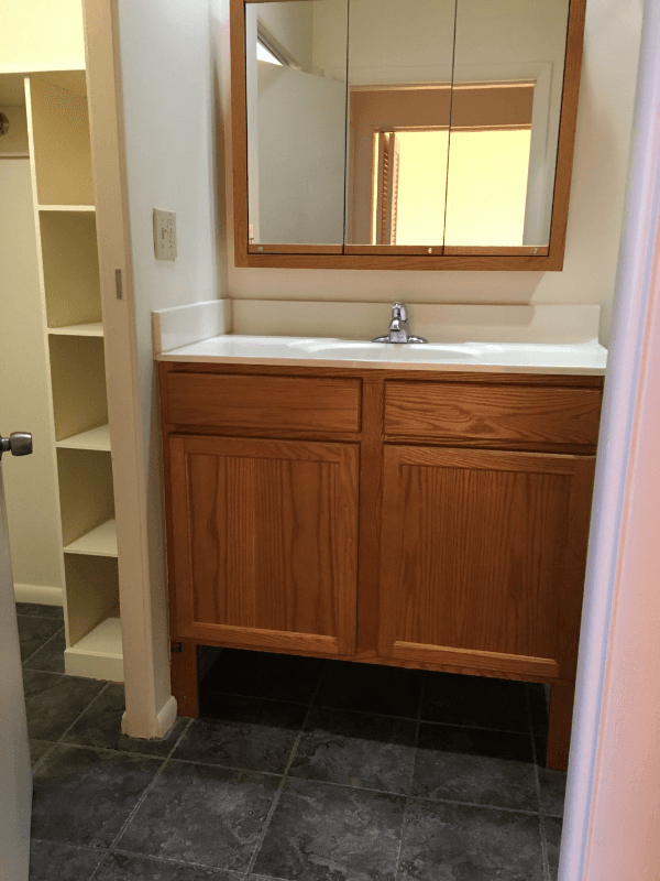 Baltimore Apartment: 933 Saint Paul St