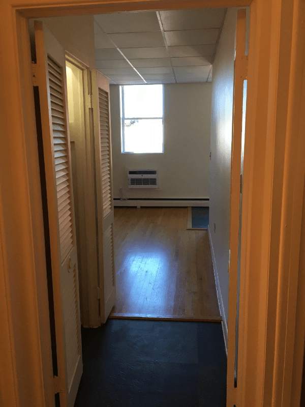 Baltimore Apartment: 933 Saint Paul St
