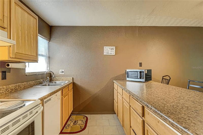 Gainesville Condo: 2811 SW Archer Rd