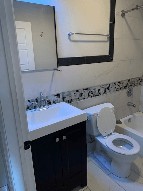 Philadelphia Apartment: 422 N 40th St