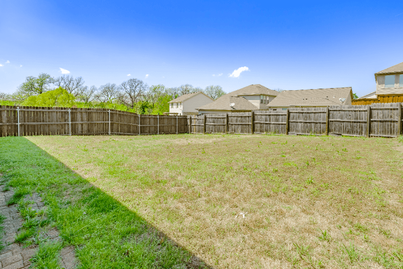 Crossroads House: 8915 Wild Rose Ln