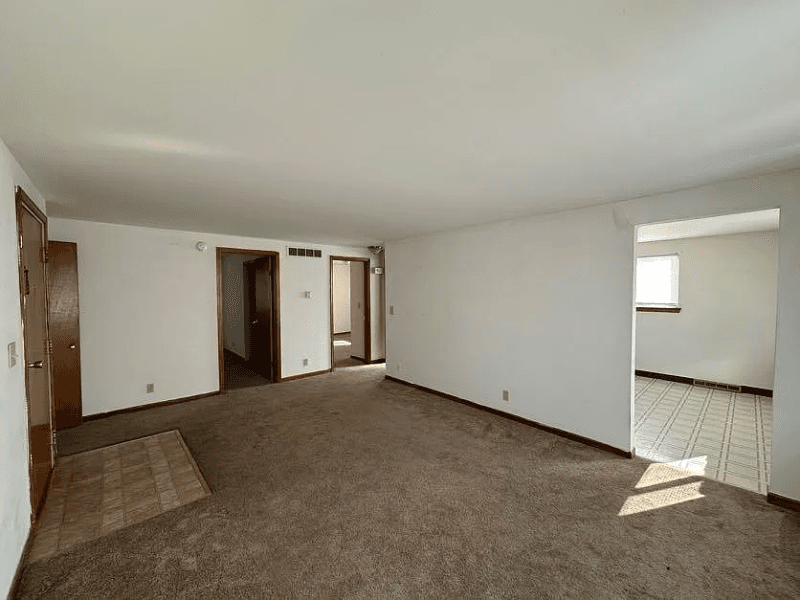 Arcade Apartment: 12100 County Line Rd