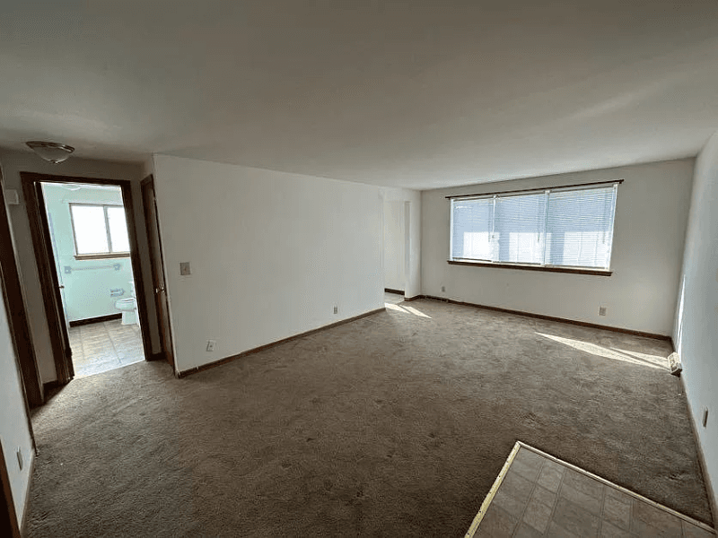 Arcade Apartment: 12100 County Line Rd