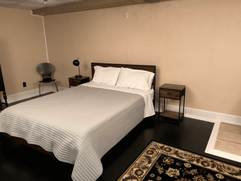 JOHNSON CITY Apartment: 248 Main st