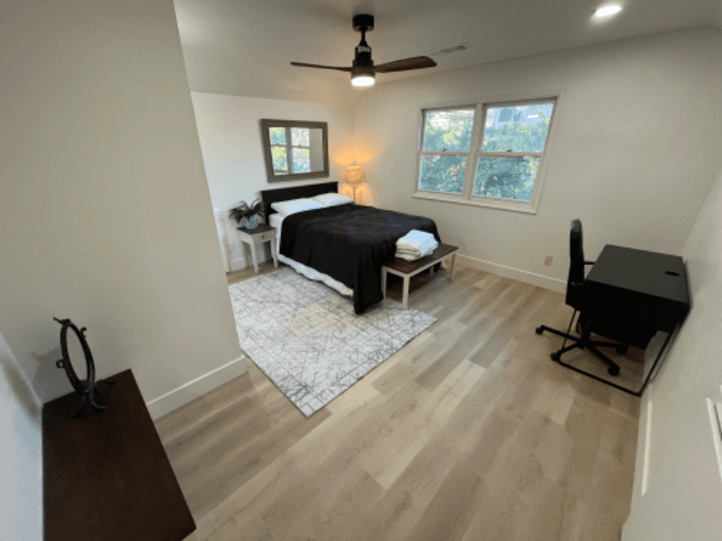 Fair Oaks Single Room: 4059 Ridge St