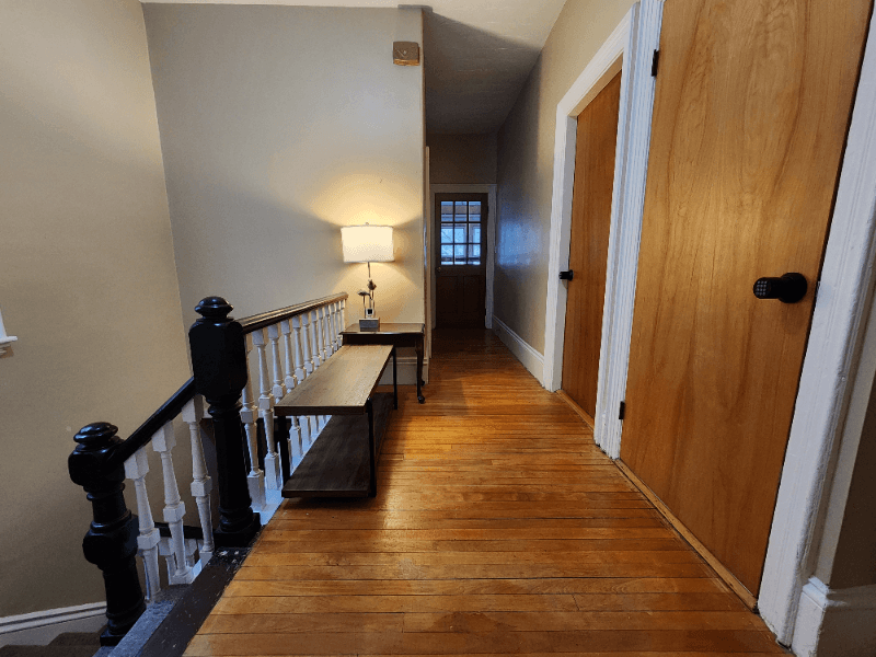 Quincy Single Room: 66 Brook St.