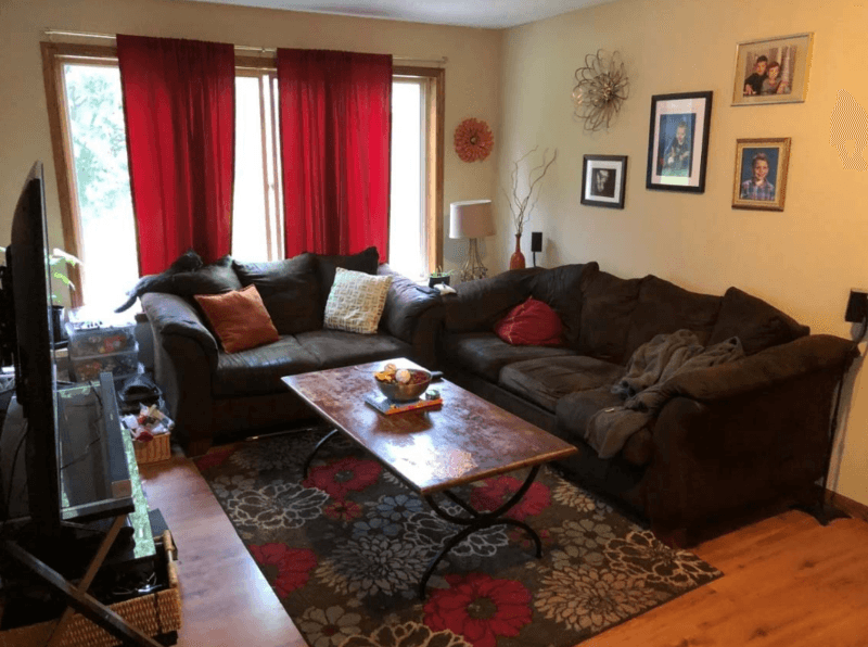Cambridge Apartment: 355 Horseshoe Dr