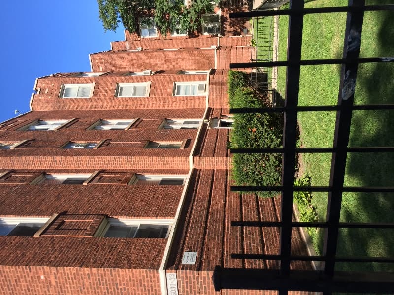 Chicago Apartment: 5033 N Harding