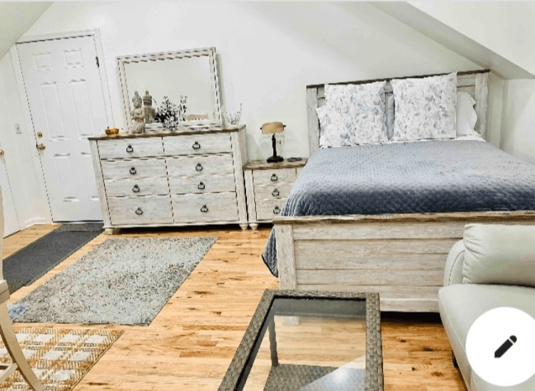 Norwalk Apartment: 1 Carlson court