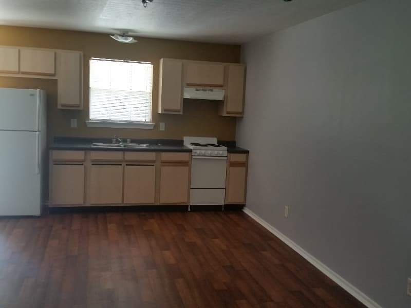 Huntsville Apartment: 1976 Quality Blvd