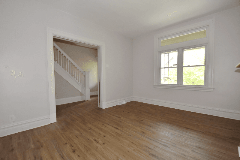 Pittsburgh House: 5404 Black St