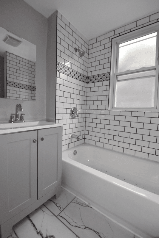 Pittsburgh House: 5404 Black St