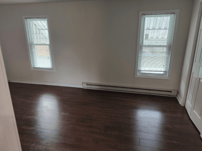 Exeter Apartment: 1172 Wyoming Ave