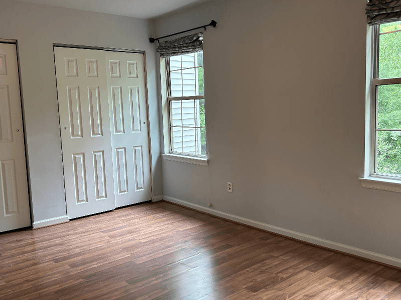 Dumfries Townhome: 3065 Antrim Circle