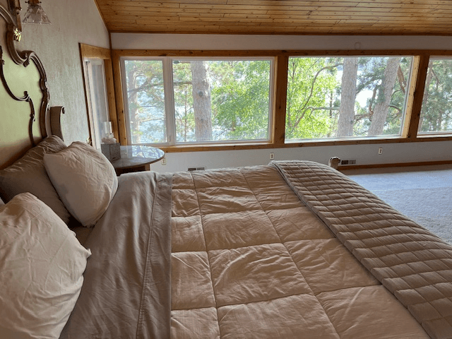 Gordon House: 15614 S Bass Lake Rd