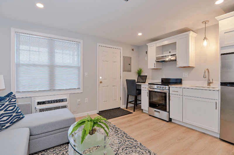 Hampton Condo: 528 Ocean Boulevard