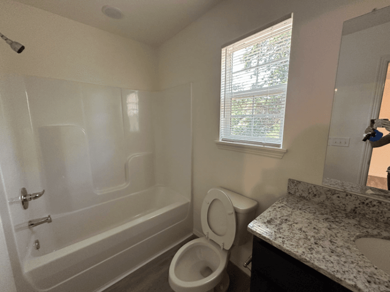 FAYETTEVILLE Single Room: 987 S BENCHMARK LN